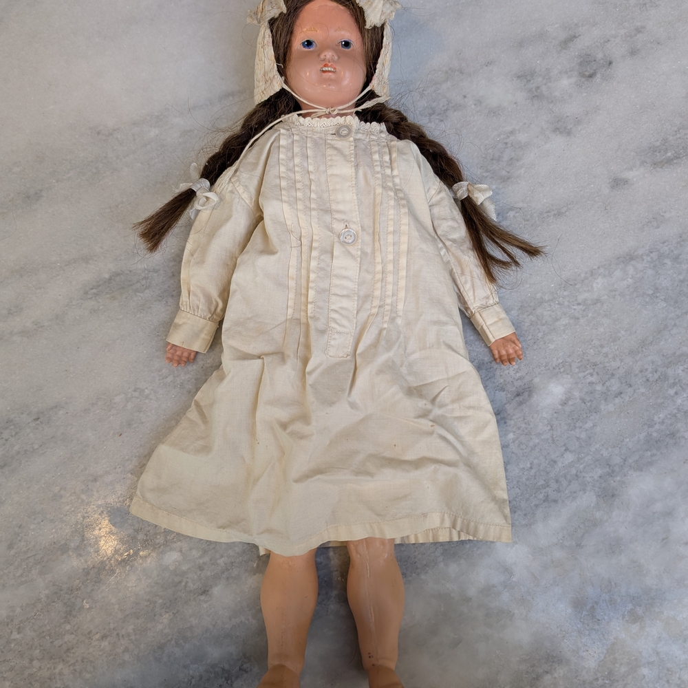 Schutz-Marke No 11 Antique Doll from Holland with Cream Dress and Bonnet